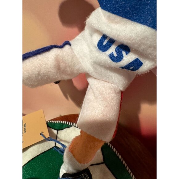 ⚽️ Annalee Vintage 1994 USA Soccer Doll #9950 – Mobilitee with Original Tag ⚽️ - Picture 9 of 13